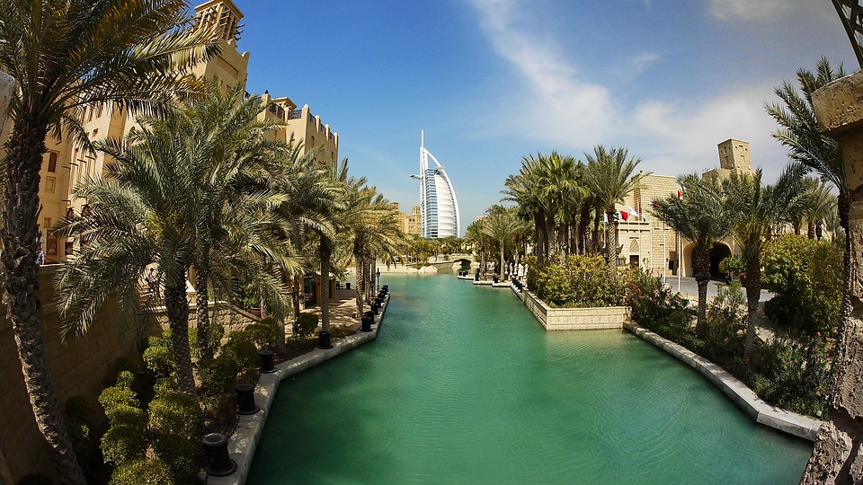 dubai 2057585_960_720